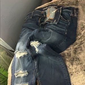 AE leggings holes stretch 18 short